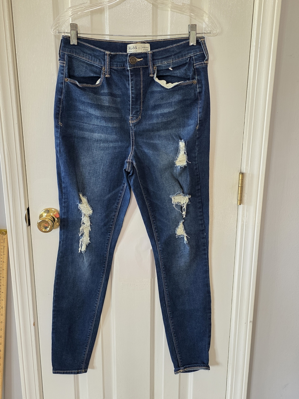 Mudd High Rise Jegging Distressed Dark Blue Women's Jeans Size 11